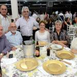 Jantar marca a a homenagem aos pais, em Campinas