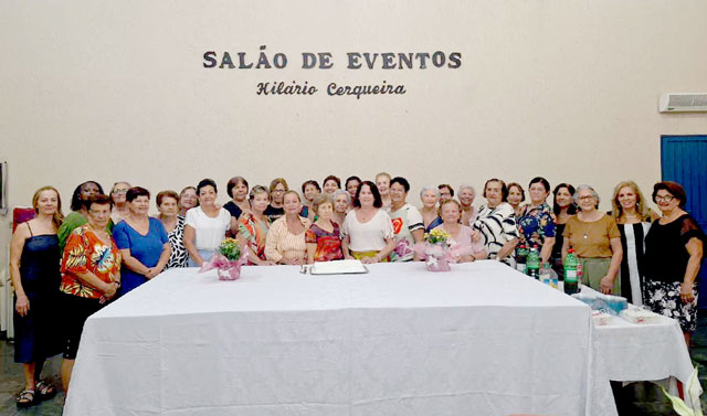Em Andradina, mulheres celebraram com pizza!