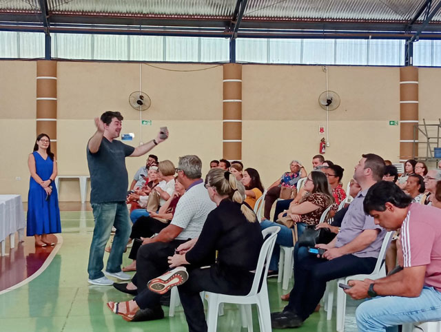 Reunião com pensionistas do Plano 4819, em Três Lagoas