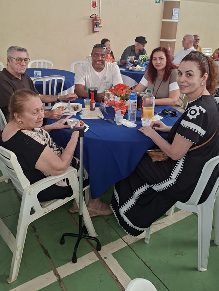 Homenagem de Três Lagoas aos pais